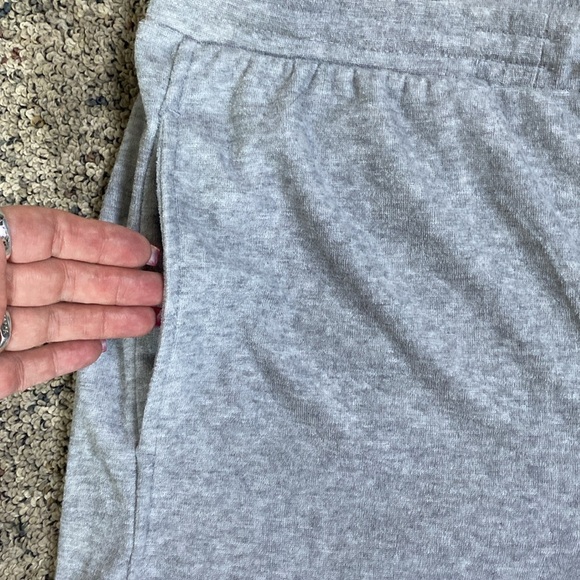 Como Vintage Heather Gray Soft Terry Cloth Shorts Sz L NWT - Picture 2 of 5